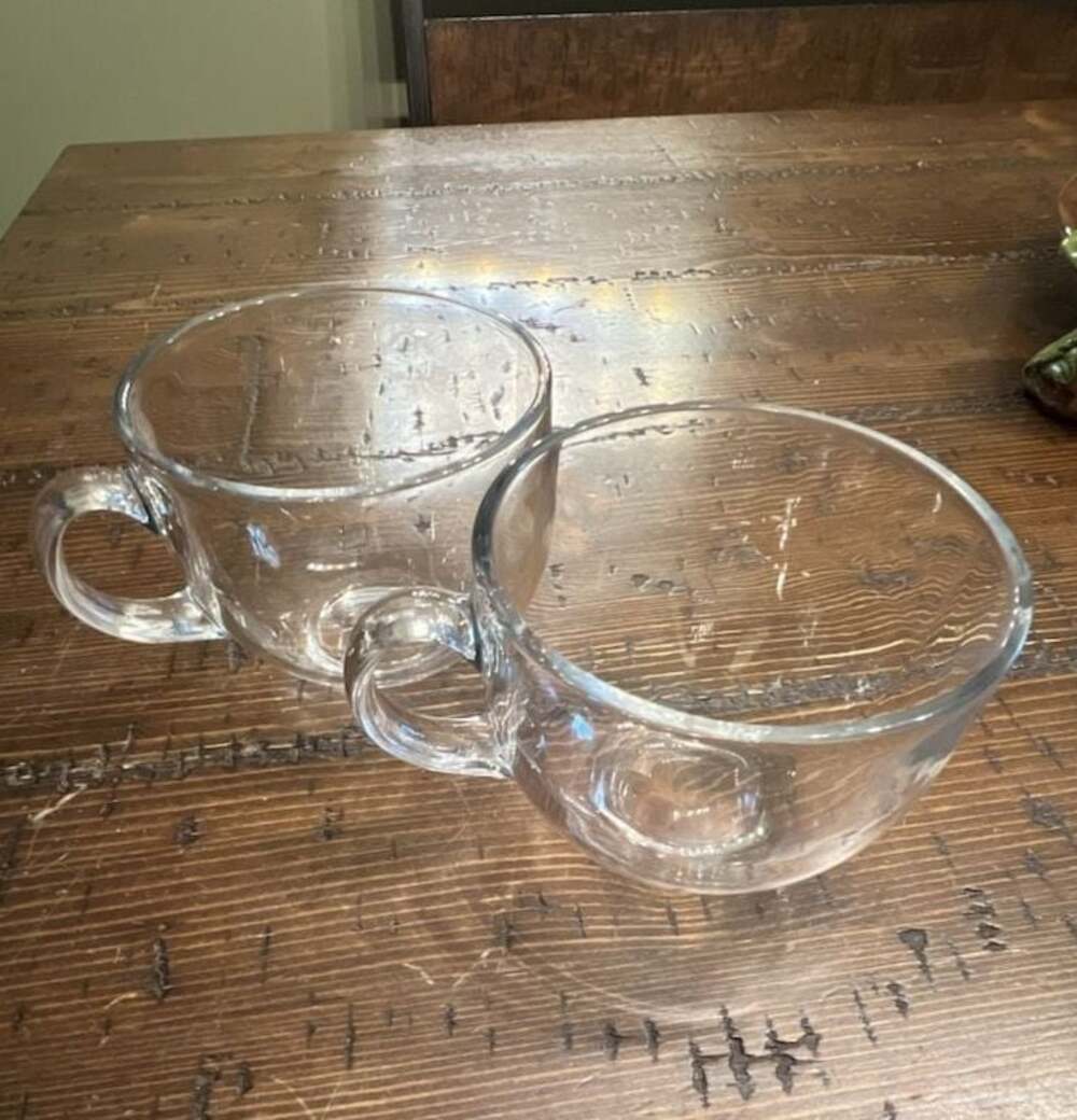 Set of 2 Oversized Clear Glass Coffee Mugs